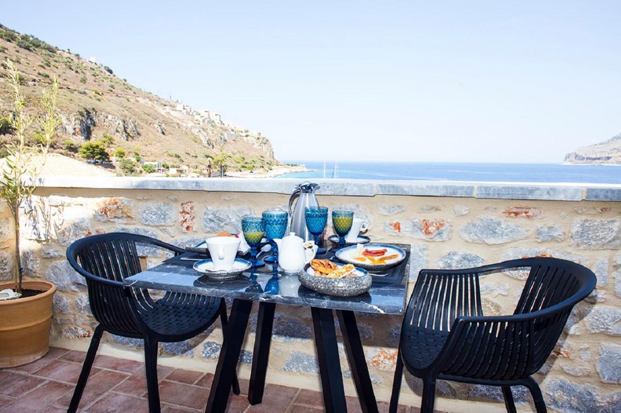 Limeni Inn Boutique Hotel Adults Only 12Plus 외부 사진